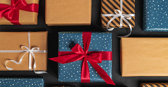 What You Need To Know About Deducting Business Gifts