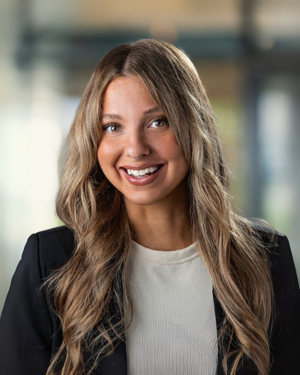 Photo of Avery Warren